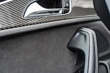 Audi 4.0 TFSI V8 Performance Estate 5dr Petrol Tiptronic quattro Euro 6 (s/s) (605 ps)