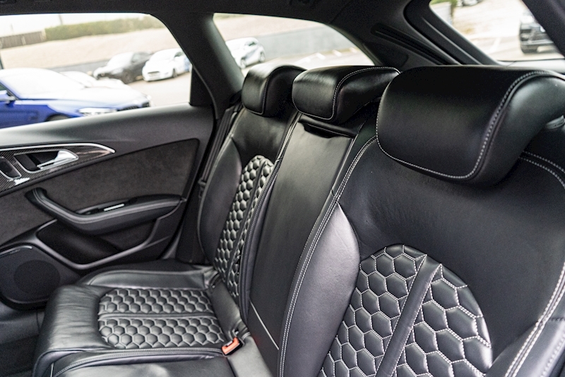 Audi 4.0 TFSI V8 Performance Estate 5dr Petrol Tiptronic quattro Euro 6 (s/s) (605 ps)