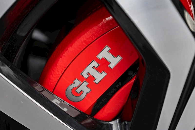 Volkswagen 2.0 TSI GTI Performance Hatchback 5dr Petrol Euro 6 (s/s) (245 ps)