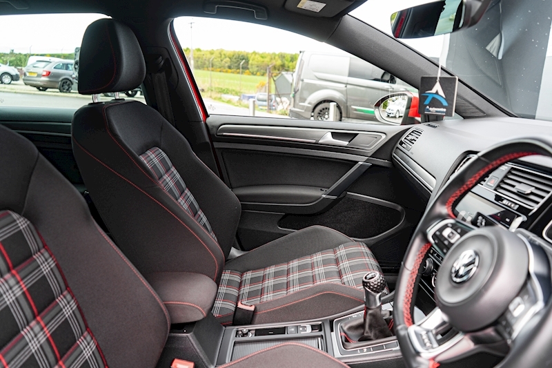 Volkswagen 2.0 TSI GTI Performance Hatchback 5dr Petrol Euro 6 (s/s) (245 ps)