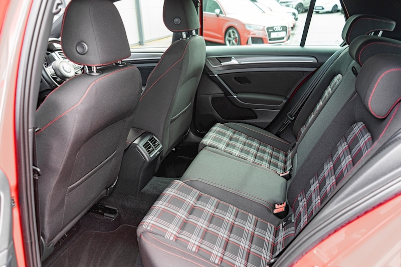 Volkswagen 2.0 TSI GTI Performance Hatchback 5dr Petrol Euro 6 (s/s) (245 ps)