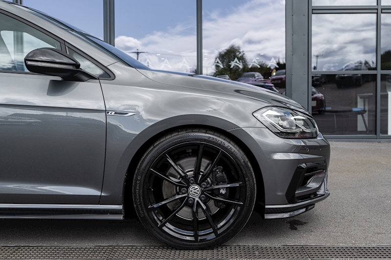 Volkswagen 2.0 TSI BlueMotion Tech R Hatchback 5dr Petrol DSG 4Motion Euro 6 (s/s) (310 ps)