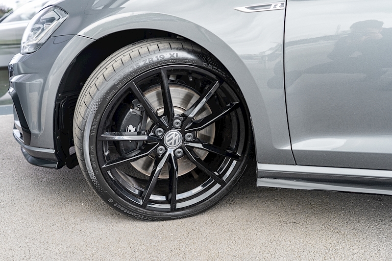 Volkswagen 2.0 TSI BlueMotion Tech R Hatchback 5dr Petrol DSG 4Motion Euro 6 (s/s) (310 ps)