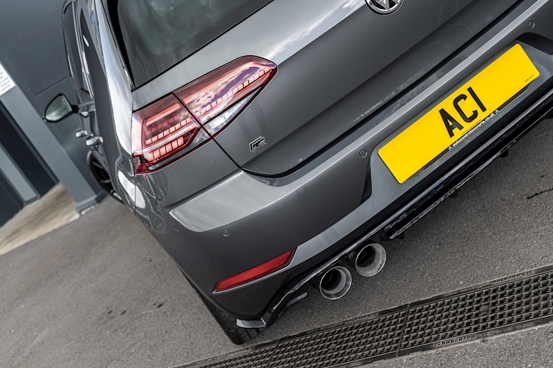 Volkswagen 2.0 TSI BlueMotion Tech R Hatchback 5dr Petrol DSG 4Motion Euro 6 (s/s) (310 ps)