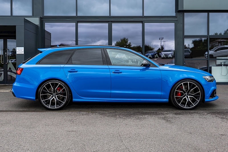 Audi 4.0 TFSI V8 Performance Estate 5dr Petrol Tiptronic quattro Euro 6 (s/s) (605 ps)