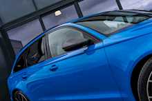 Audi 4.0 TFSI V8 Performance Estate 5dr Petrol Tiptronic quattro Euro 6 (s/s) (605 ps)