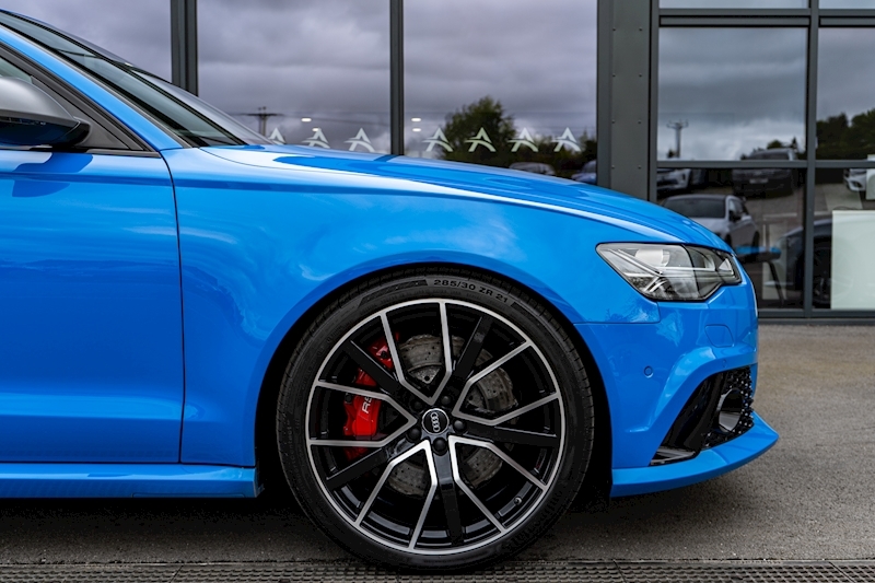 Audi 4.0 TFSI V8 Performance Estate 5dr Petrol Tiptronic quattro Euro 6 (s/s) (605 ps)