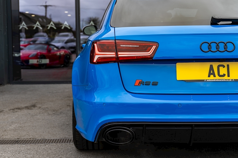 Audi 4.0 TFSI V8 Performance Estate 5dr Petrol Tiptronic quattro Euro 6 (s/s) (605 ps)