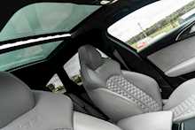 Audi 4.0 TFSI V8 Performance Estate 5dr Petrol Tiptronic quattro Euro 6 (s/s) (605 ps)