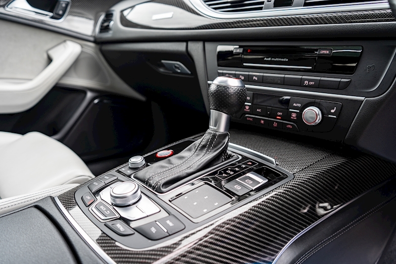 Audi 4.0 TFSI V8 Performance Estate 5dr Petrol Tiptronic quattro Euro 6 (s/s) (605 ps)