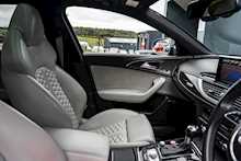 Audi 4.0 TFSI V8 Performance Estate 5dr Petrol Tiptronic quattro Euro 6 (s/s) (605 ps)