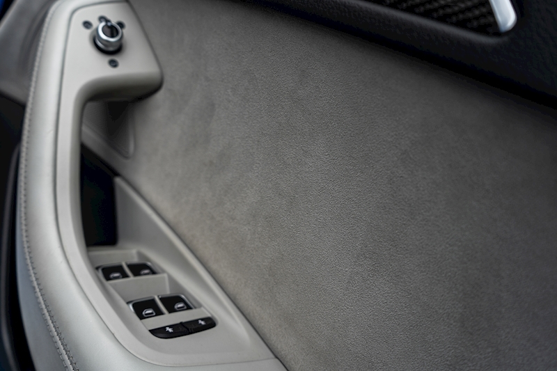 Audi 4.0 TFSI V8 Performance Estate 5dr Petrol Tiptronic quattro Euro 6 (s/s) (605 ps)