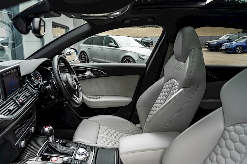 Audi 4.0 TFSI V8 Performance Estate 5dr Petrol Tiptronic quattro Euro 6 (s/s) (605 ps)