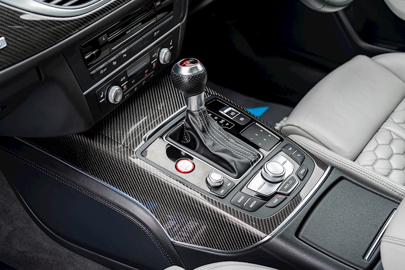 Audi 4.0 TFSI V8 Performance Estate 5dr Petrol Tiptronic quattro Euro 6 (s/s) (605 ps)