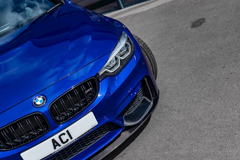 BMW M4 BiTurbo Competition - U3456