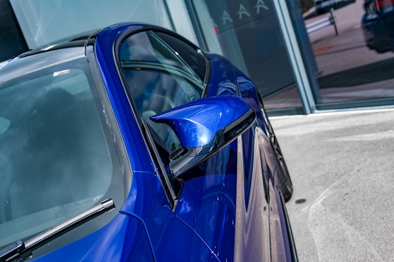 BMW M4 BiTurbo Competition - U3456