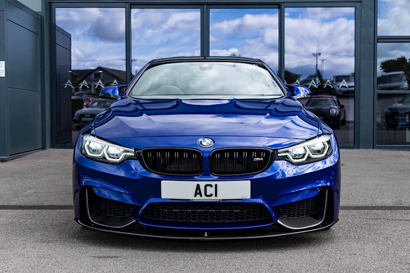 BMW M4 BiTurbo Competition - U3456