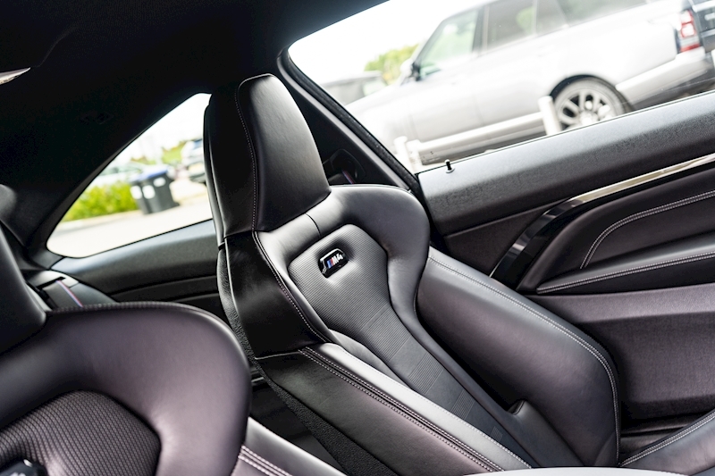BMW M4 BiTurbo Competition - U3456