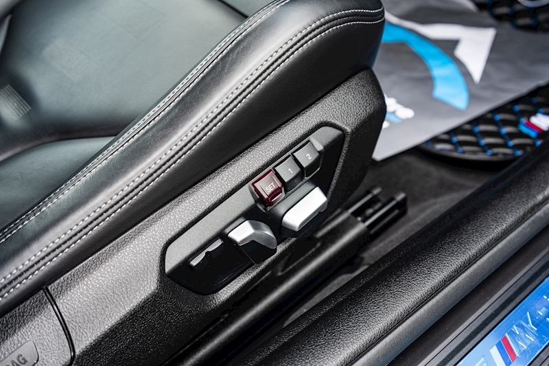 BMW M4 BiTurbo Competition - U3456