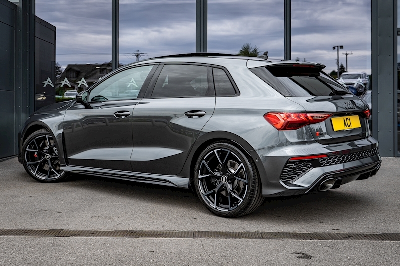 Audi 2.5 TFSI Vorsprung Sportback 5dr Petrol S Tronic quattro Euro 6 (s/s) (400 ps)