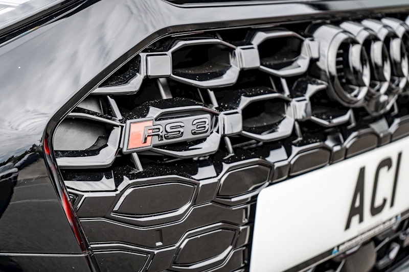 Audi 2.5 TFSI Vorsprung Sportback 5dr Petrol S Tronic quattro Euro 6 (s/s) (400 ps)