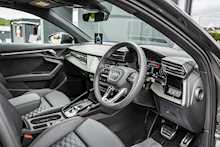 Audi 2.5 TFSI Vorsprung Sportback 5dr Petrol S Tronic quattro Euro 6 (s/s) (400 ps)