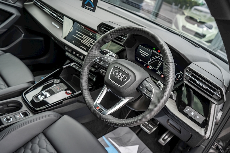 Audi 2.5 TFSI Vorsprung Sportback 5dr Petrol S Tronic quattro Euro 6 (s/s) (400 ps)