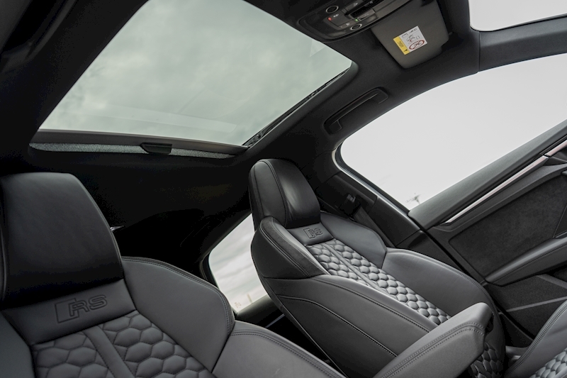 Audi 2.5 TFSI Vorsprung Sportback 5dr Petrol S Tronic quattro Euro 6 (s/s) (400 ps)