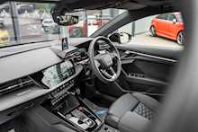 Audi 2.5 TFSI Vorsprung Sportback 5dr Petrol S Tronic quattro Euro 6 (s/s) (400 ps)