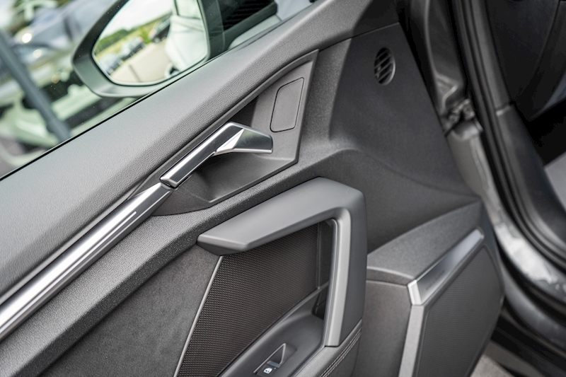 Audi 2.5 TFSI Vorsprung Sportback 5dr Petrol S Tronic quattro Euro 6 (s/s) (400 ps)