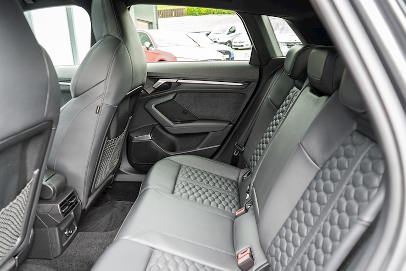 Audi 2.5 TFSI Vorsprung Sportback 5dr Petrol S Tronic quattro Euro 6 (s/s) (400 ps)