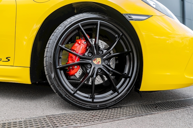 Porsche 2.5T S Coupe 2dr Petrol PDK Euro 6 (s/s) (350 ps)