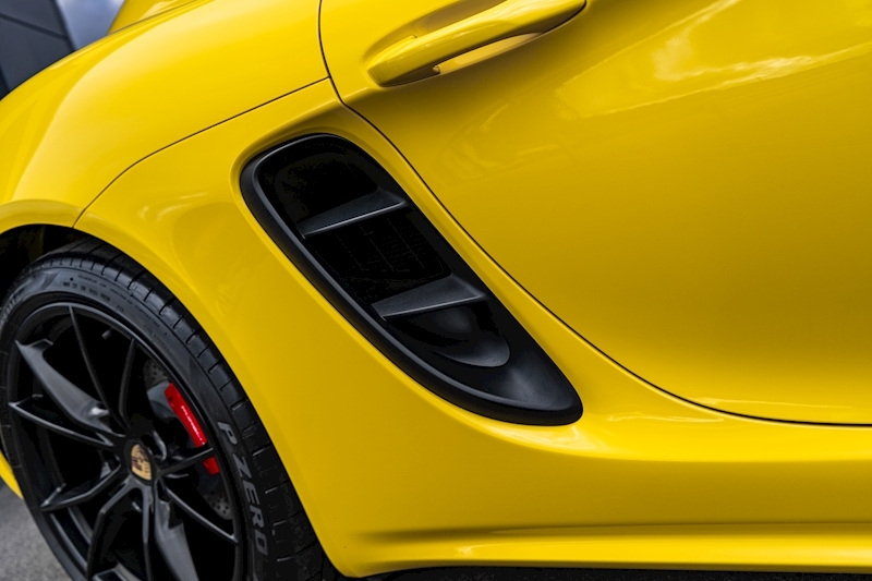 Porsche 2.5T S Coupe 2dr Petrol PDK Euro 6 (s/s) (350 ps)