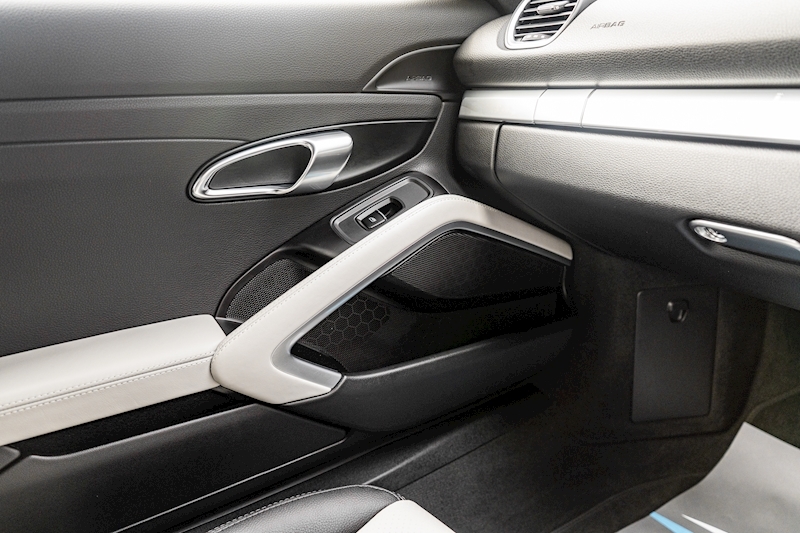 Porsche 2.5T S Coupe 2dr Petrol PDK Euro 6 (s/s) (350 ps)