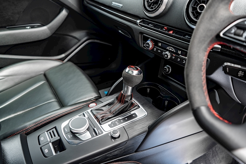 Audi 2.5 TFSI Audi Sport Edition Sportback 5dr Petrol S Tronic quattro Euro 6 (s/s) (400 ps)