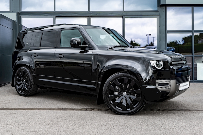 Land Rover 3.0 D300 MHEV X-Dynamic S SUV 5dr Diesel Auto 4WD Euro 6 (s/s) (300 ps)