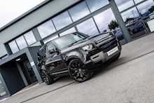 Land Rover 3.0 D300 MHEV X-Dynamic S SUV 5dr Diesel Auto 4WD Euro 6 (s/s) (300 ps)