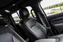Land Rover 3.0 D300 MHEV X-Dynamic S SUV 5dr Diesel Auto 4WD Euro 6 (s/s) (300 ps)