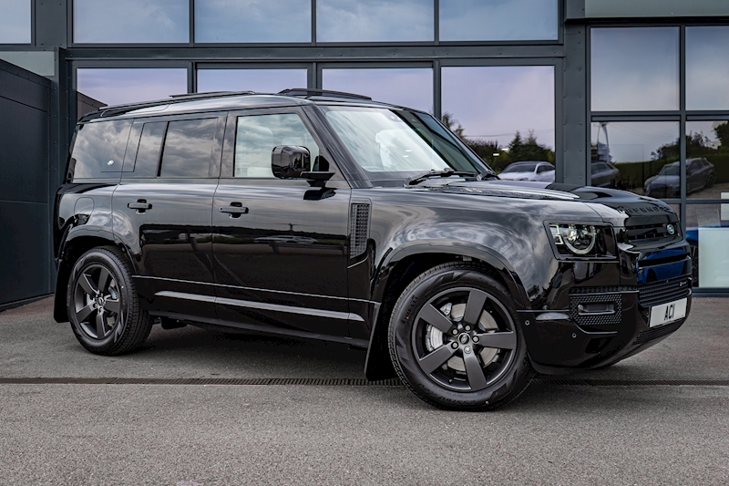 Land Rover Defender 110 D300 MHEV X-Dynamic HSE 3.0 5dr SUV Automatic Diesel