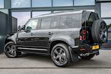 Land Rover Defender 110 D300 MHEV X-Dynamic HSE 3.0 5dr SUV Automatic Diesel