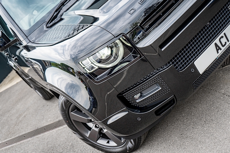 Land Rover Defender 110 D300 MHEV X-Dynamic HSE 3.0 5dr SUV Automatic Diesel