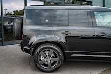 Land Rover Defender 110 D300 MHEV X-Dynamic HSE 3.0 5dr SUV Automatic Diesel