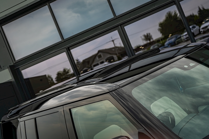 Land Rover Defender 110 D300 MHEV X-Dynamic HSE 3.0 5dr SUV Automatic Diesel