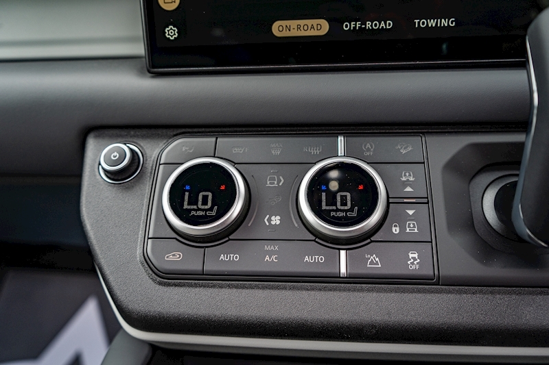 Land Rover Defender 110 D300 MHEV X-Dynamic HSE 3.0 5dr SUV Automatic Diesel