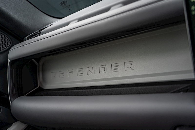 Land Rover Defender 110 D300 MHEV X-Dynamic HSE 3.0 5dr SUV Automatic Diesel