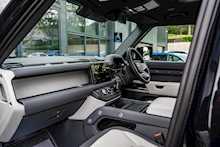 Land Rover Defender 110 D300 MHEV X-Dynamic HSE 3.0 5dr SUV Automatic Diesel