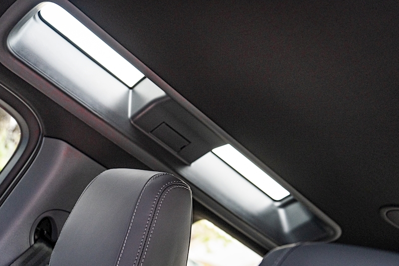 Land Rover Defender 110 D300 MHEV X-Dynamic HSE 3.0 5dr SUV Automatic Diesel