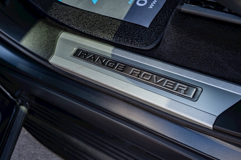 Land Rover 5.0 P575 V8 SVR SUV 5dr Petrol Auto 4WD Euro 6 (s/s) (575 ps)