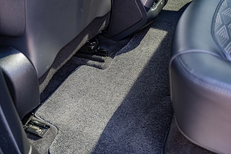 Land Rover 5.0 P575 V8 SVR SUV 5dr Petrol Auto 4WD Euro 6 (s/s) (575 ps)