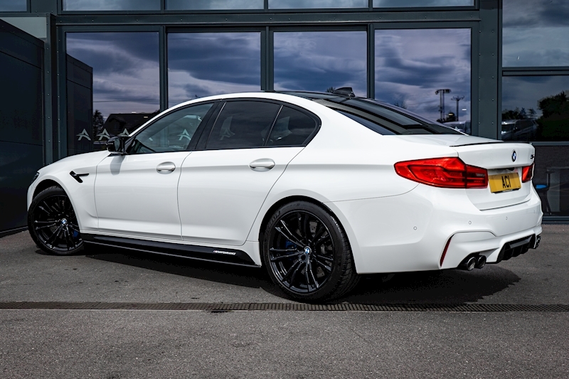 BMW 5 Series M5 4.4 4dr Saloon Automatic Petrol